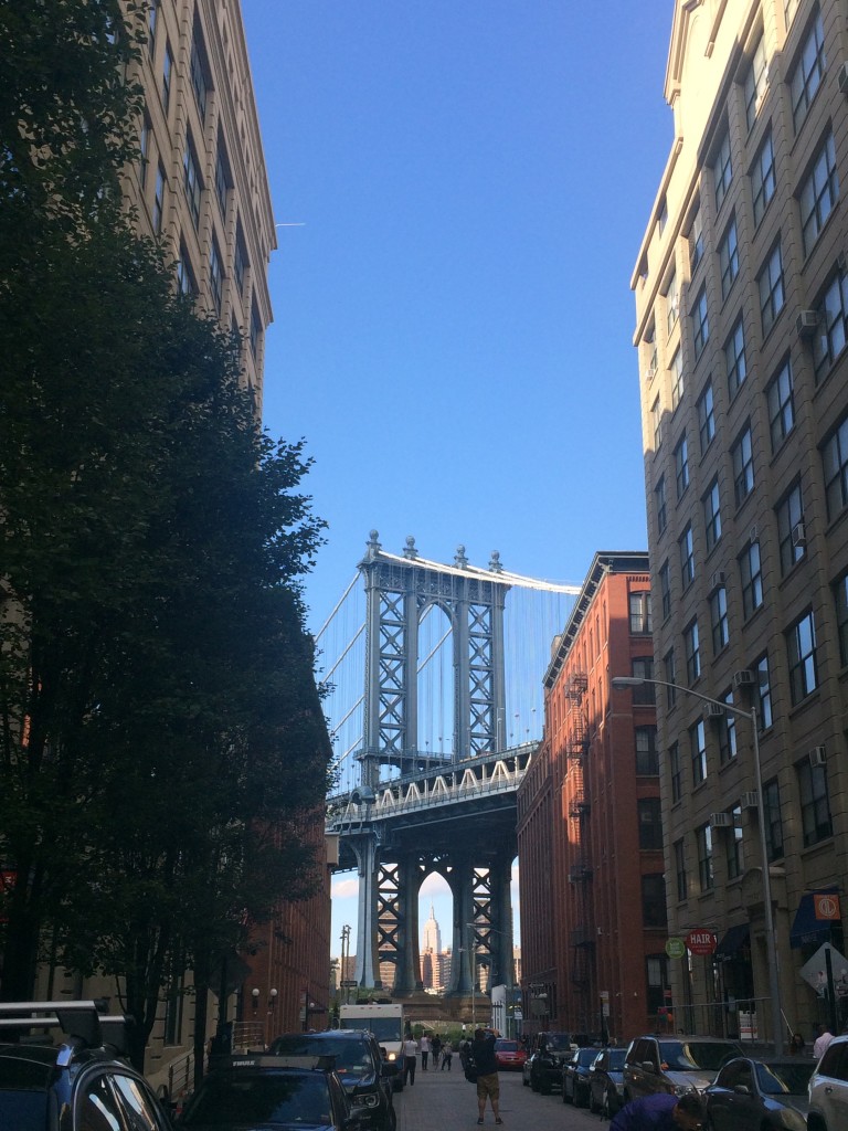 Vista da Manhattan Bridge a partir da Washington Street