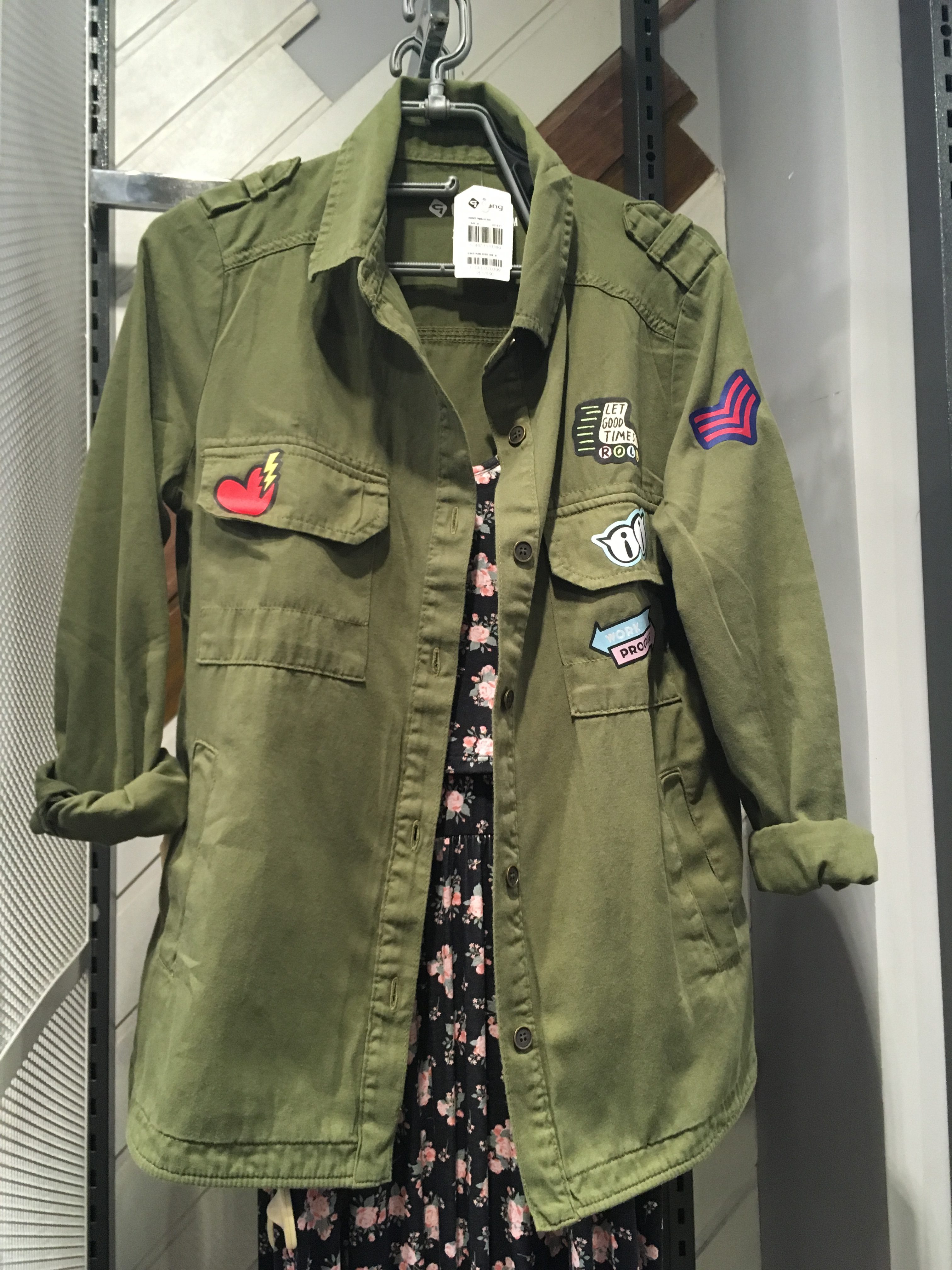 jaqueta jeans verde militar